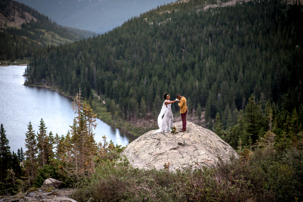 Breckenridge elopement location | Alpine lake elopement in Breckenridge, Colorado | Breckenridge elopement